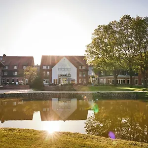 https://steigenberger-hotel-treudelberg-hamburg.hamburg-hotels-de.com